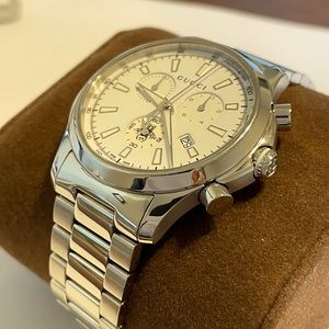 Gucci G-Timeless Unisex Chronometer Watch 38mm Stainless Steel Sapphire Crystal